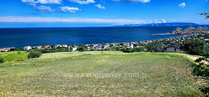 15 Luxuriöse Villen Mit Einzigartigem Panoramablick Auf Meer Und Natur, Gelegen In Einer Für Das Projekt Geeigneten Gegend.