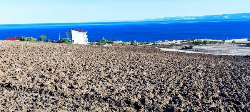 Grundstück Geeignet Für Ein Genossenschaftliches Wohnbauprojekt Mit 50 Wohnungen Und Freiem Meer- Und Naturblick.