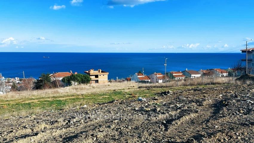 Eckgrundstück Geeignet Für 6 Luxusvillen Mit Uneingeschränktem Meer- Und Naturblick