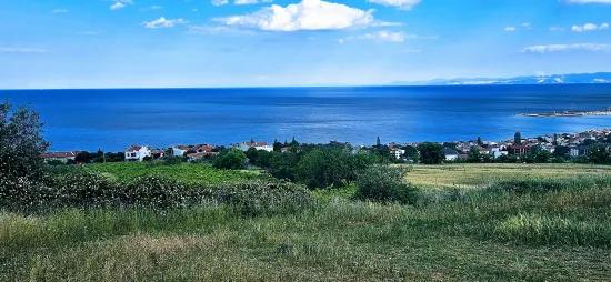 15 Luxuriöse Villen Mit Einzigartigem Panoramablick Auf Meer Und Natur, Gelegen In Einer Für Das Projekt Geeigneten Gegend.