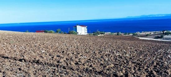 Grundstück Geeignet Für Ein Genossenschaftliches Wohnbauprojekt Mit 50 Wohnungen Und Freiem Meer- Und Naturblick.