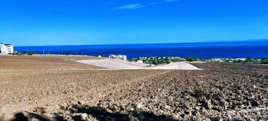 Grundstück Geeignet Für Ein Genossenschaftliches Wohnbauprojekt Mit 50 Wohnungen Und Freiem Meer- Und Naturblick.