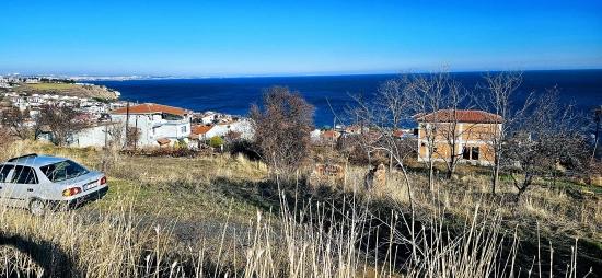 **eckgrundstück Geeignet Für 2 Luxusvillenprojekte Mit Uneingeschränktem Meer-, Natur- Und Stadtblick**