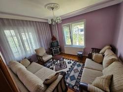 Komplettes Gebäude Zum Verkauf: 6 Einheiten Mit 3+1 Und 2 Einheiten Mit 210 M2 Arbeitsplätzen