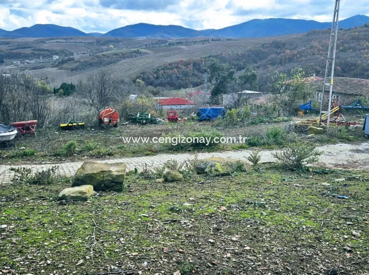 Gelegenheit Eckland Für Enthusiasten, Die Ein Dorfhaus Für Den Dringenden Verkauf Bauen Möchten