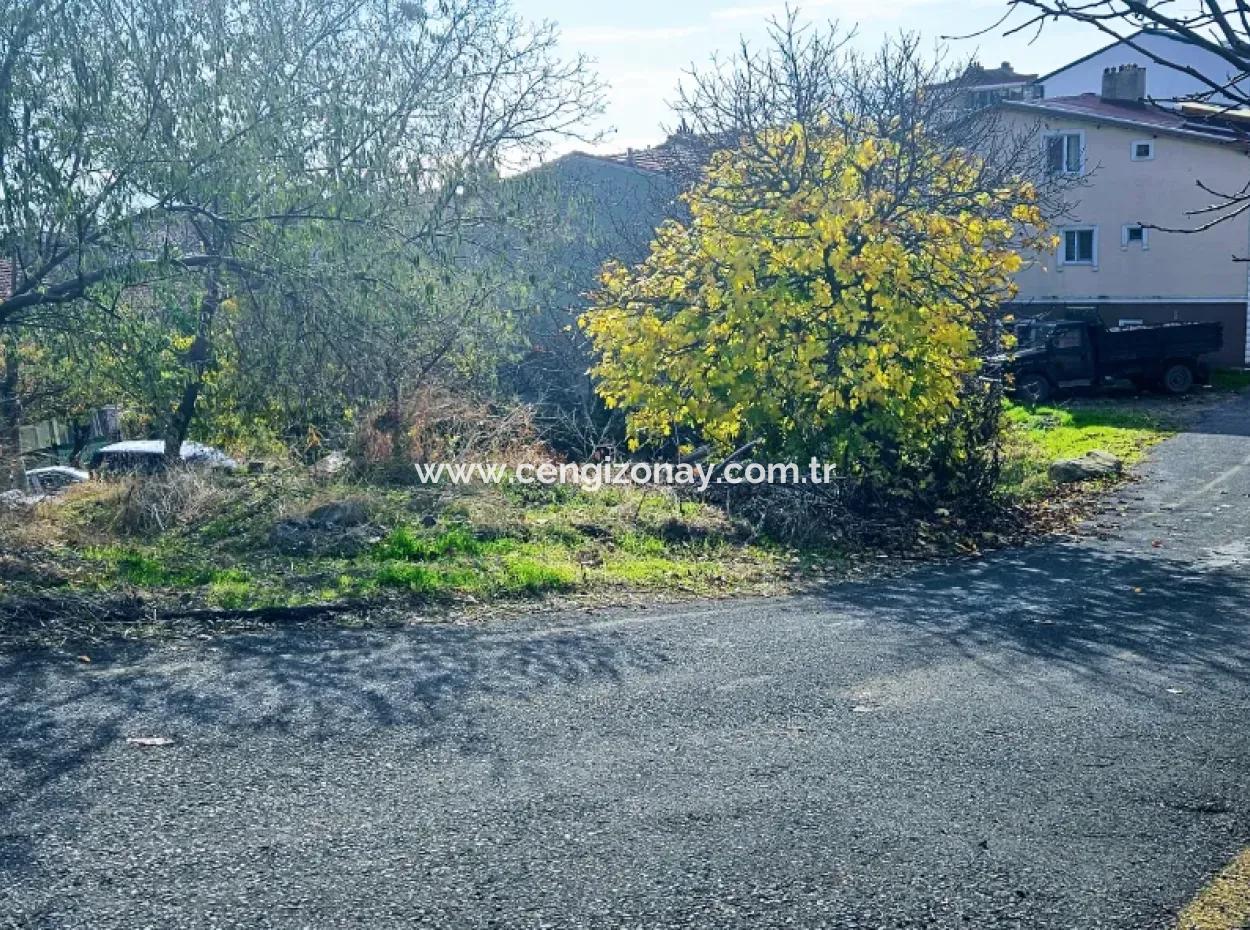 2 Grundstücke Zum Dringenden Verkauf 2 Einfamilienhäuser, Die Für Den Bau Geeignet Sind Coupon Land