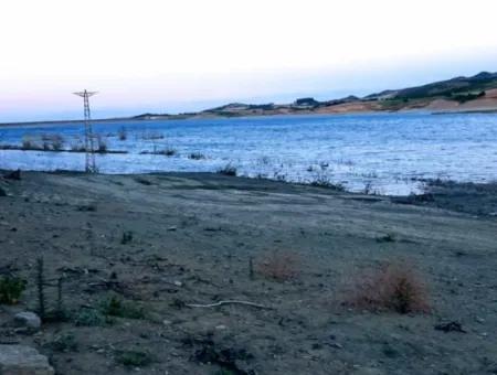 Tekirdağ Yeniköyde Zum Verkauf 3.000 M2 Feld Zum Verkauf Mit Teichseite