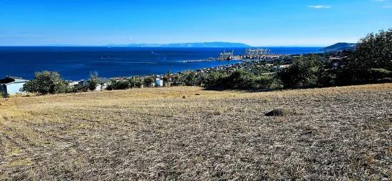 Ein Erstklassiges Grundstück, Geeignet Für Ein Projekt Mit 2 Luxusvillen Mit Freiem Blick Auf Meer Und Natur.