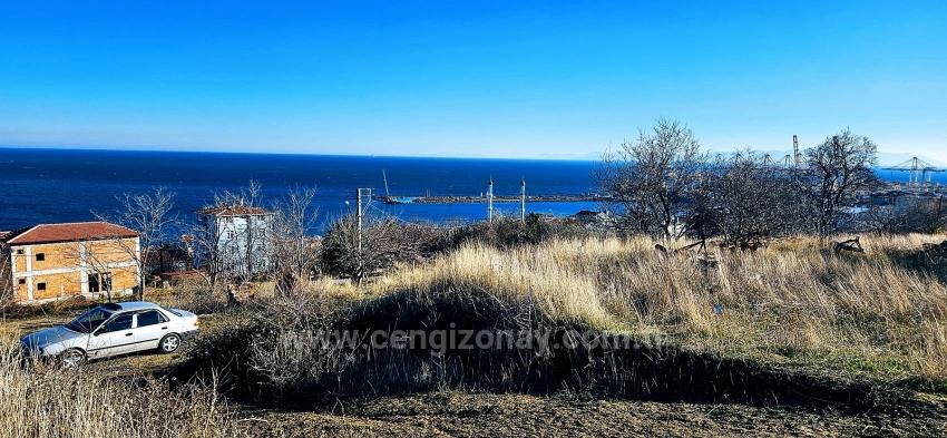 **Corner Plot Suitable For 2 Ultra Luxury Villa Projects With Full Sea, Nature And City Views**
