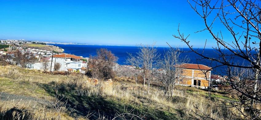 **Corner Plot Suitable For 2 Ultra Luxury Villa Projects With Full Sea, Nature And City Views**