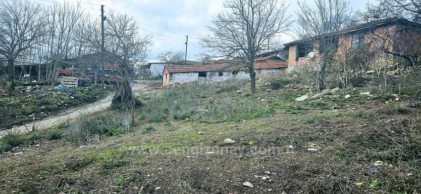 **No Shares, Single Title Deed**Coupon Bargain Land For Village House Enthusiasts**