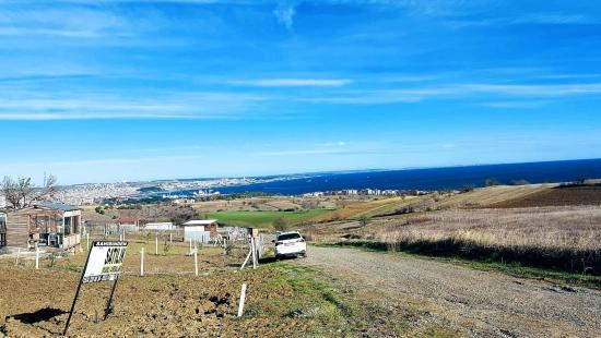 Bargain Plot Of Land With Full Sea, Nature And City Views, Zoned For 20% Two-Story Construction.