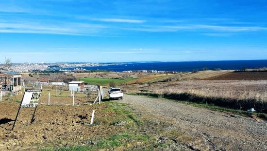 Bargain Plot Of Land With Full Sea, Nature And City Views, Zoned For 20% Two-Story Construction.