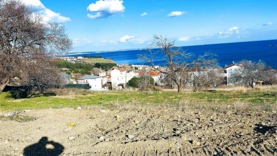 Corner Plot Suitable For 6 Luxury Villas With Full Sea And Nature Views