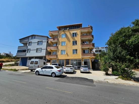 Complete Building For Sale: 6 Units Of 3+1 And 2 Units Of 210 M2 Workplaces