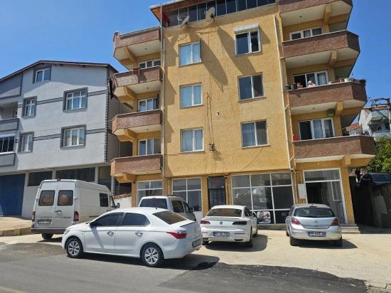 Complete Building For Sale: 6 Units Of 3+1 And 2 Units Of 210 M2 Workplaces