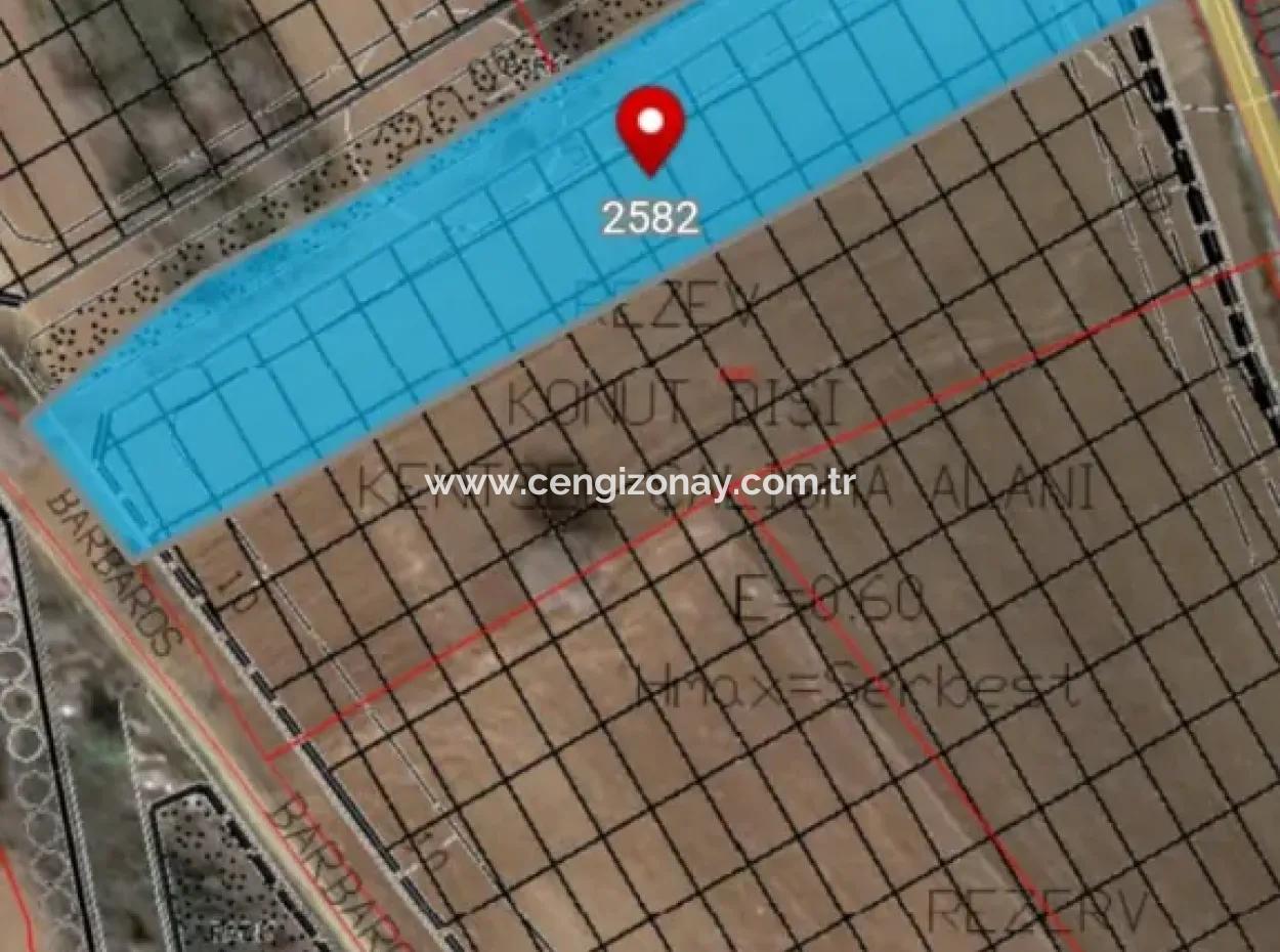 5.400 M2 High Profit Guaranteed Opportunity Place In The Area Of Factories For Urgent Sale