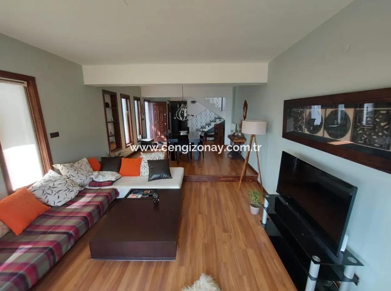 Luxury Ultra Villa With Barter Cash Pool And Indoor Car Park