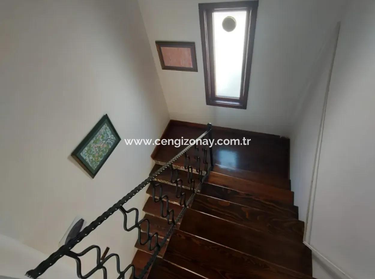 Luxury Ultra Villa With Barter Cash Pool And Indoor Car Park