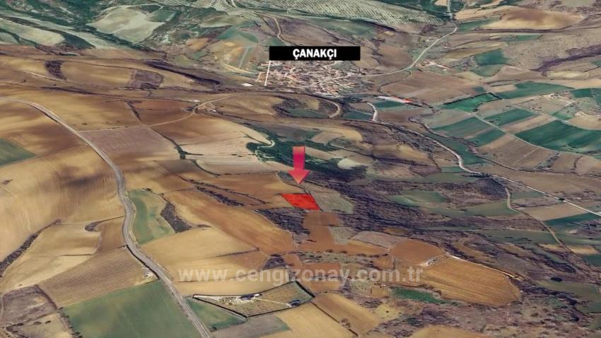Для Продажи Земля в Çanakçı Süleymanpaşa - Под Поле застройку - 3.110 m²