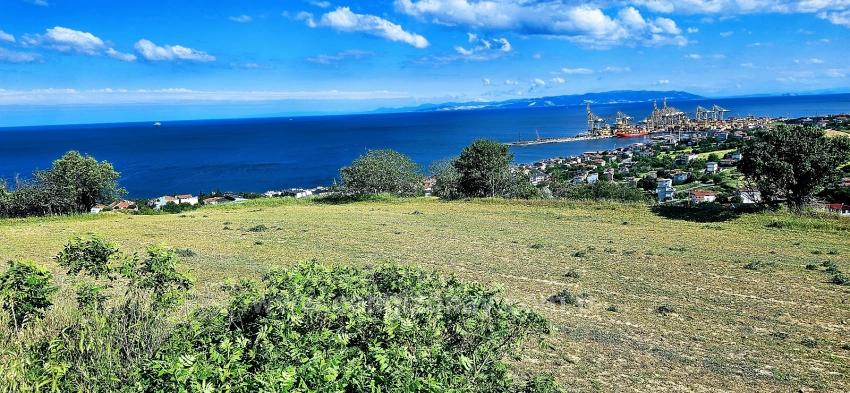 Для Продажи Сюжет в Barbaros Süleymanpaşa Kumbağ - Под Жилье застройку - 3.308 m²