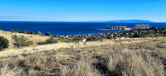 **вершина в точке, панорамный, с видом на море** 530 M2 купон угловой участок
