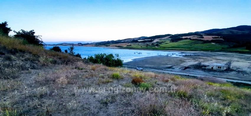 İhtiyaçtan Acil Satılık Baraj Cepheli Müstakil Tapulu Fırsat Tarla