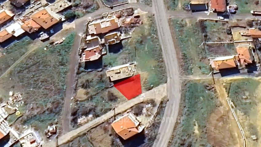 Süleymanpaşa Kumbağ Barbaros Mah. Satılık Arsa - Konut İmar Durumlu - 176 m²