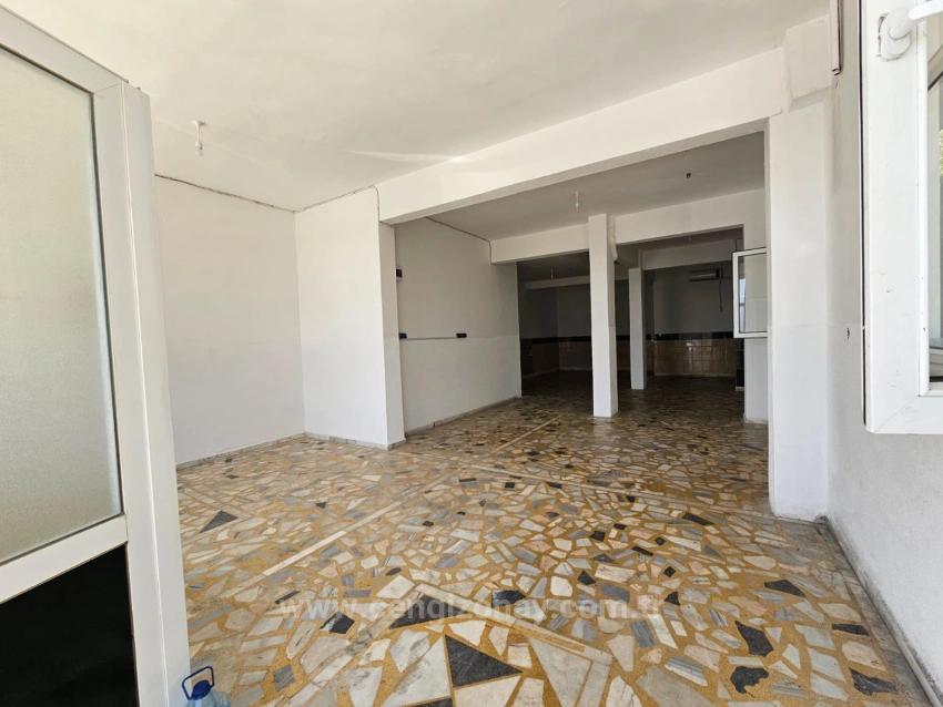 Komple Satılık Bina 6Adet 3+1 2 Adet 210 M2 İş Yeri