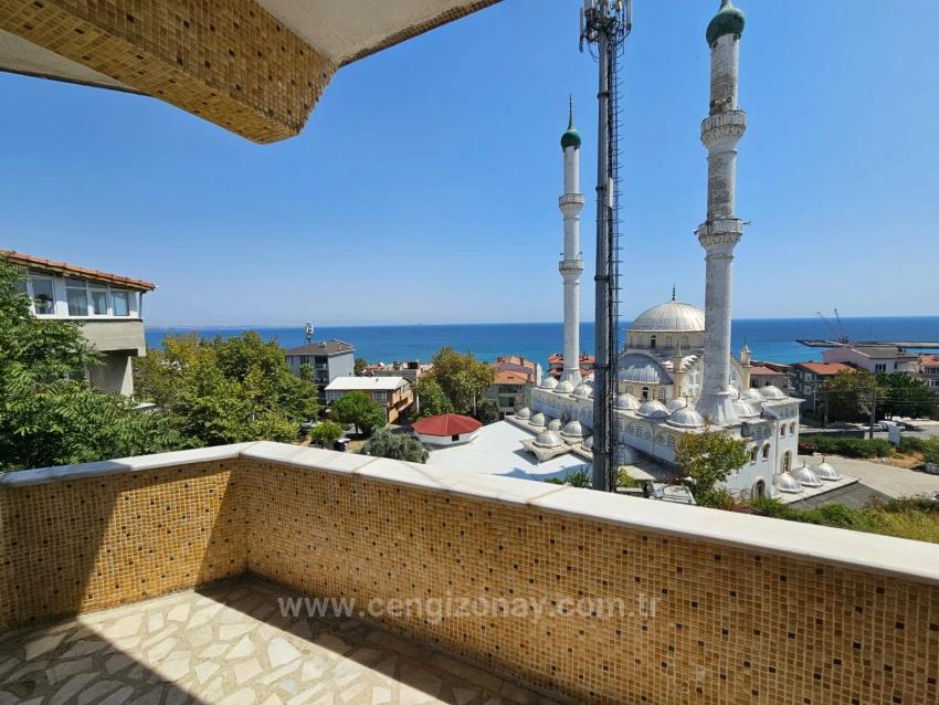 Komple Satılık Bina 6Adet 3+1 2 Adet 210 M2 İş Yeri