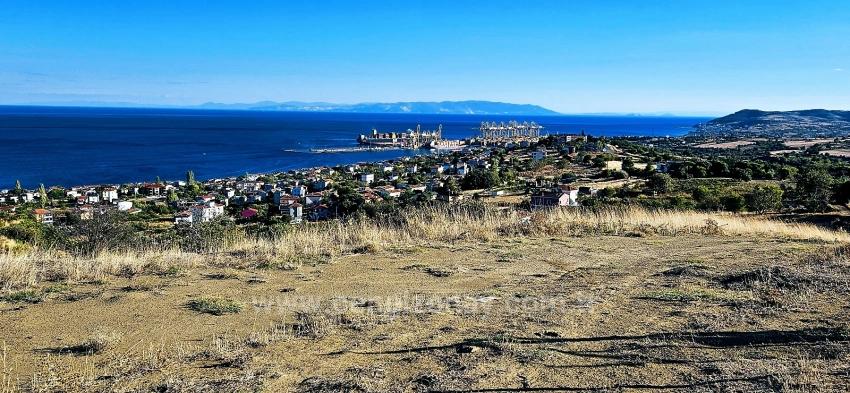 Harika Deniz Ve Doğa Manzarlı Alt Yapısı Hazır 530 M2 Köşe Arsa