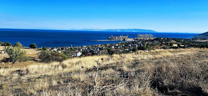 Harika Deniz Ve Doğa Manzarlı Alt Yapısı Hazır 530 M2 Köşe Arsa