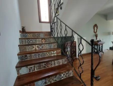Takas+Nakit Havuzlu Kapalı Otaparklı Lüxs Ultra Villa