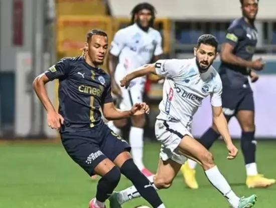Süper Lig'in 7. Haftasında Ertelenen Adana Demirspor-Beşiktaş Maçı, Bugün Saat 20.00'De Oynanacak.
